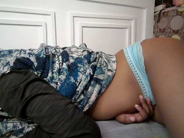 sumeyhia live cam on BongaCams