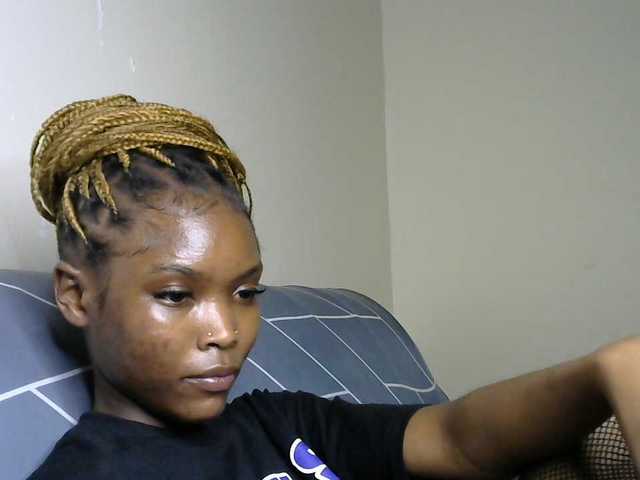 sumeyhia live cam on BongaCams