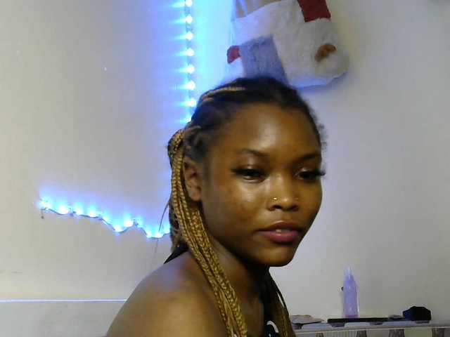 sumeyhia live cam on BongaCams