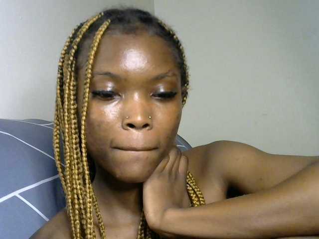 sumeyhia live cam on BongaCams