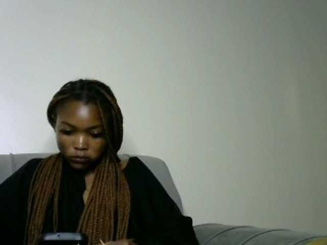 sumeyhia live cam on BongaCams