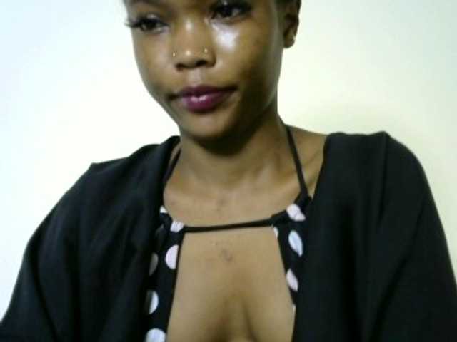 sumeyhia live cam on BongaCams