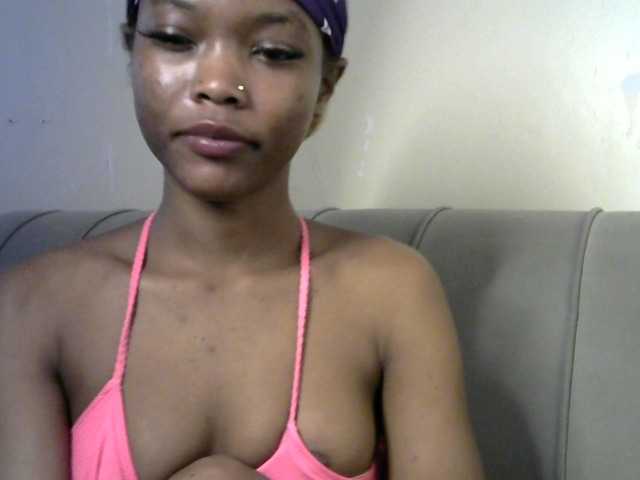 sumeyhia live cam on BongaCams