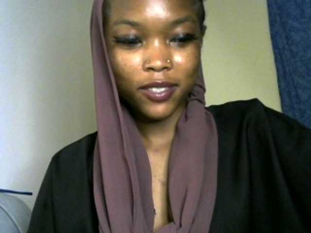 sumeyhia live cam on BongaCams