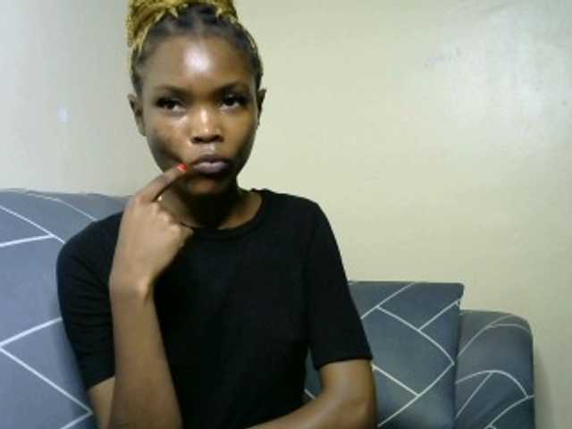 sumeyhia live cam on BongaCams