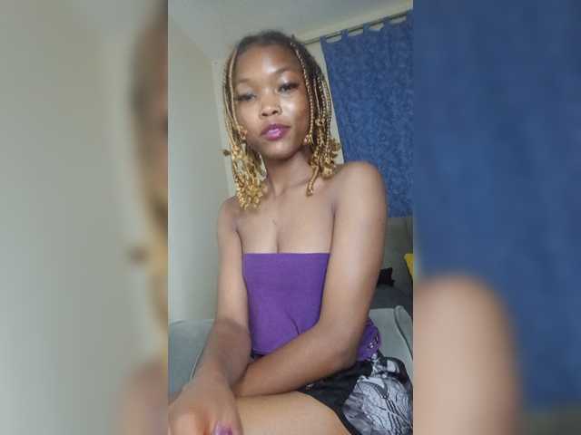 sumeyhia live cam on BongaCams