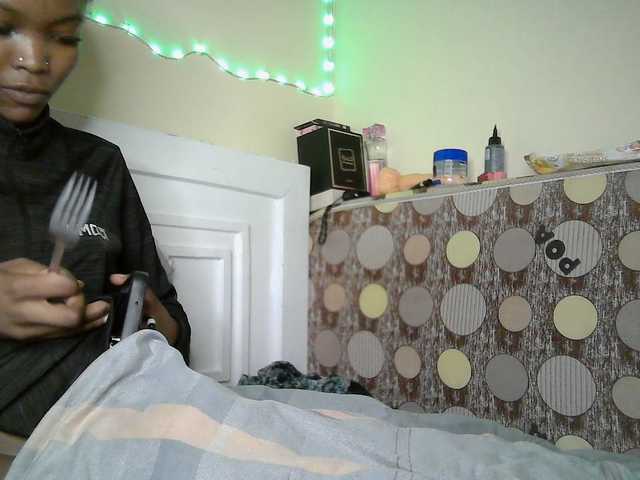 sumeyhia live cam on BongaCams