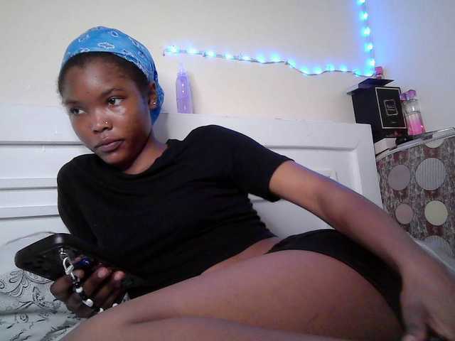 sumeyhia live cam on BongaCams