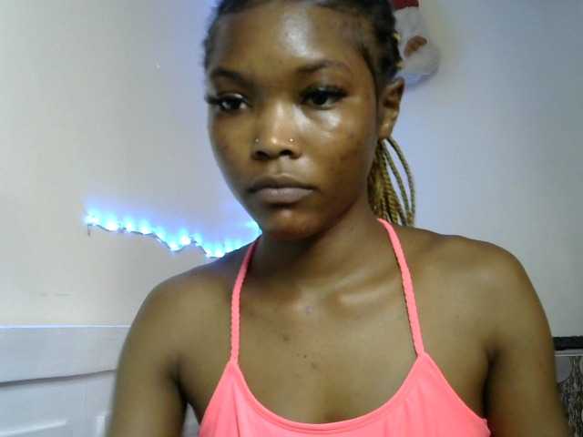 sumeyhia live cam on BongaCams