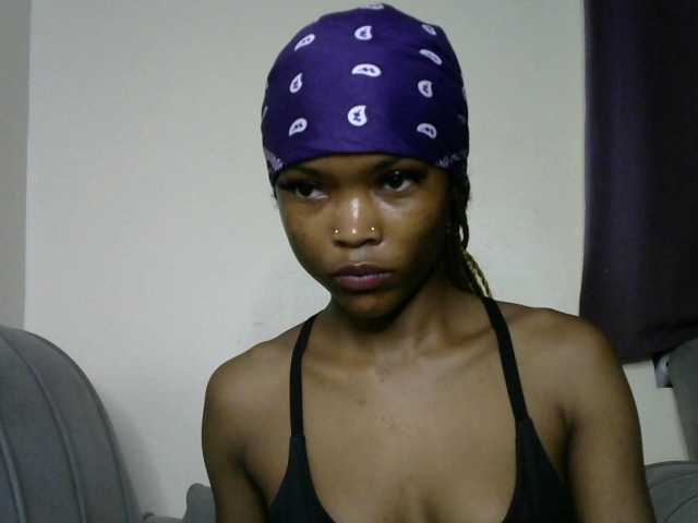 sumeyhia live cam on BongaCams