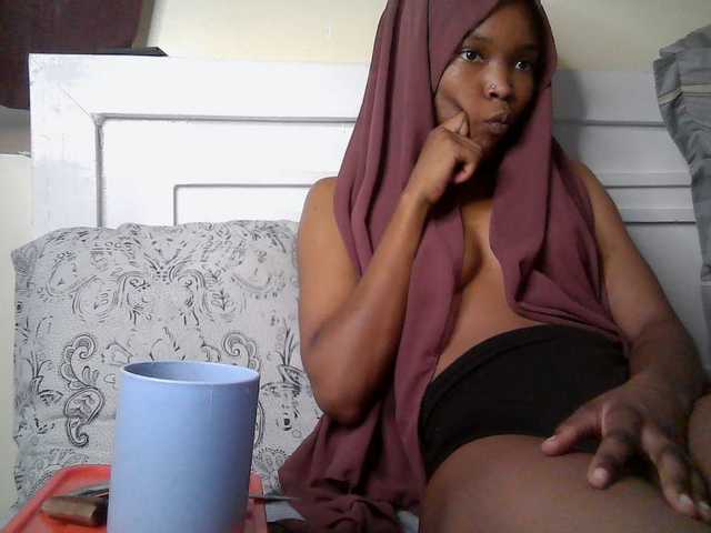 sumeyhia live cam on BongaCams