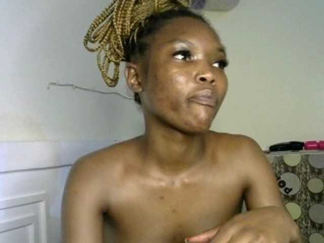 sumeyhia live cam on BongaCams