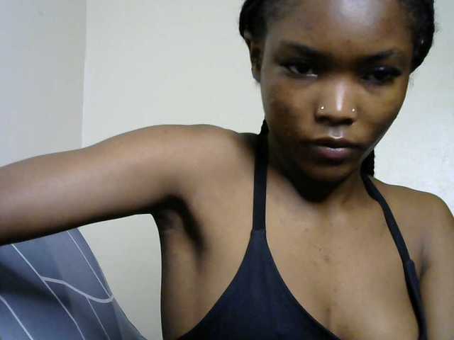 sumeyhia live cam on BongaCams