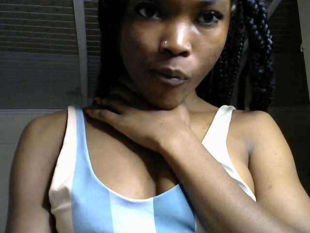 sumeyhia live cam on BongaCams