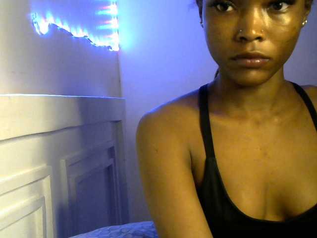 sumeyhia live cam on BongaCams
