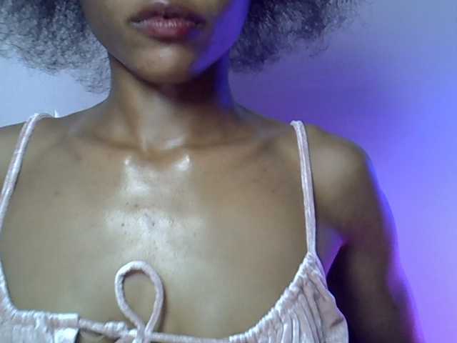 sumeyhia live cam on BongaCams