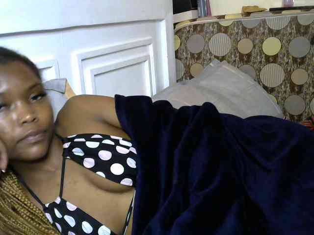 sumeyhia Live Webcam on BongaCams