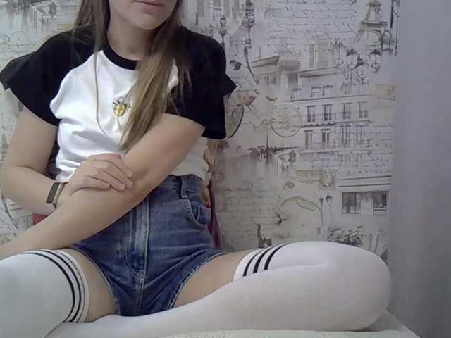 Liza-Cat-1625 live cam on BongaCams