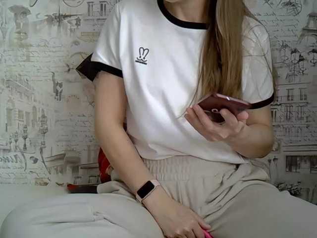 Liza-Cat-1625 live cam on BongaCams
