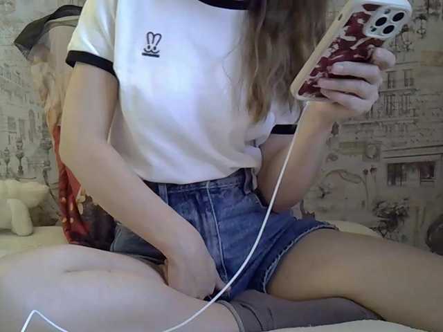 Liza-Cat-1625 live cam on BongaCams