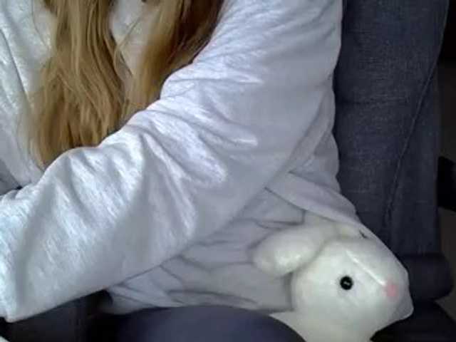 Liza-Cat-1625 live cam on BongaCams