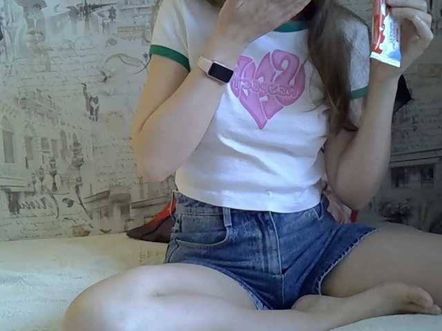 Liza-Cat-1625 live cam on BongaCams