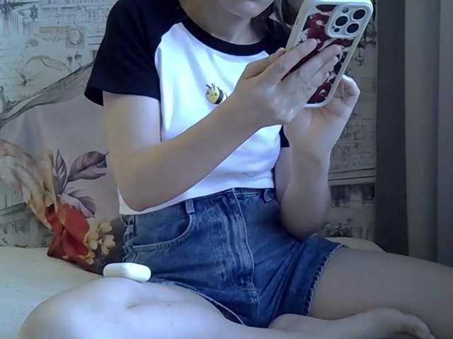 Liza-Cat-1625 live cam on BongaCams