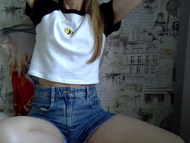 Liza-Cat-1625 live cam on BongaCams