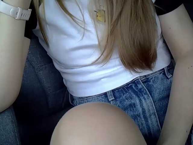 Liza-Cat-1625 live cam on BongaCams