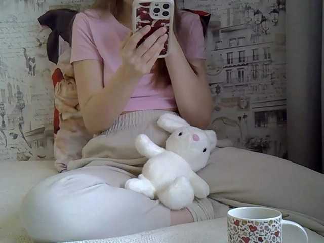 Liza-Cat-1625 live cam on BongaCams