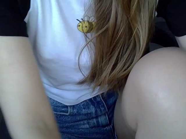 Liza-Cat-1625 live cam on BongaCams