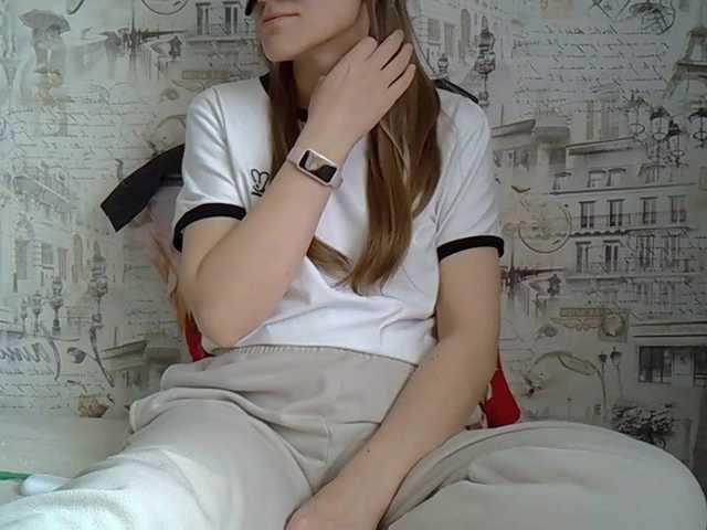 Liza-Cat-1625 live cam on BongaCams
