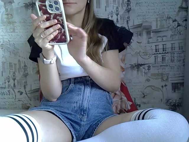 Liza-Cat-1625 live cam on BongaCams
