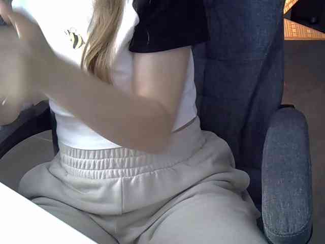 Liza-Cat webcam