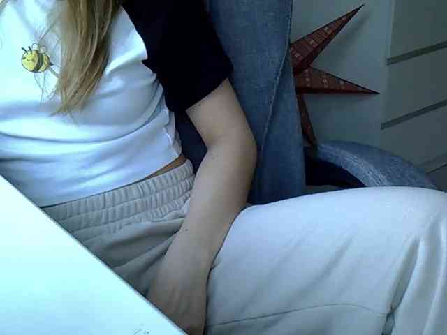 Liza-Cat webcam