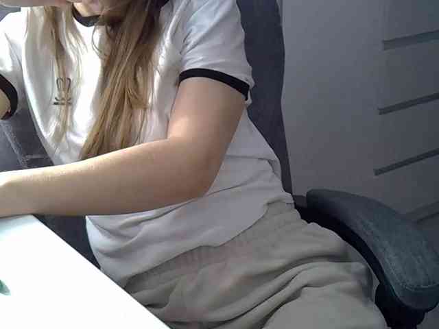 Liza-Cat webcam