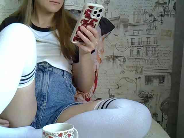 Model: Liza-Cat