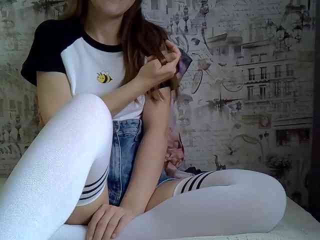 Liza-Cat-1625 Liza-Cat-1625