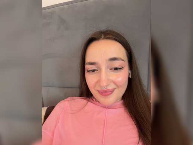 ChloeMeow live cam