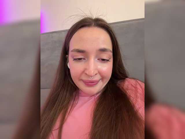 ChloeMeow live webcam show