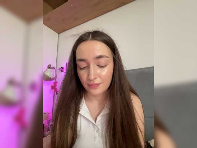 ChloeMeow live webcam show