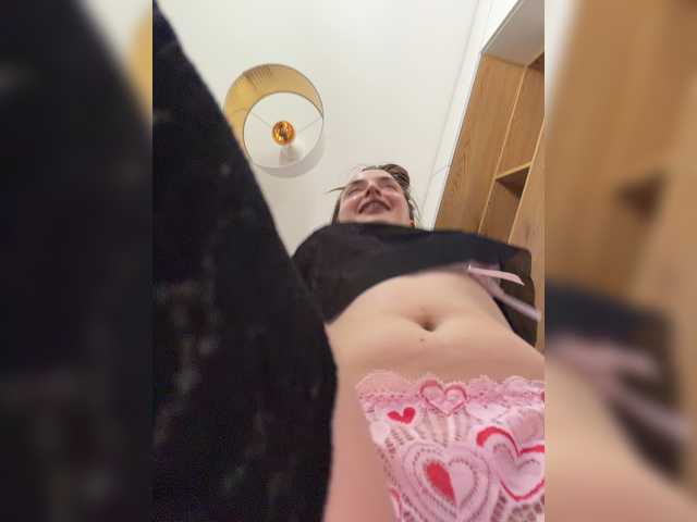 ChloeMeow live cam