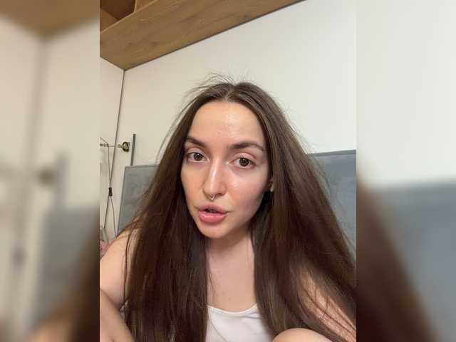 ChloeMeow live cam
