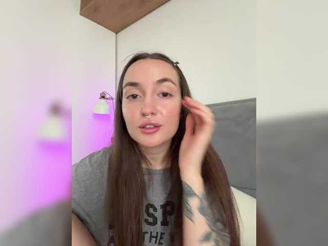 ChloeMeow live webcam show