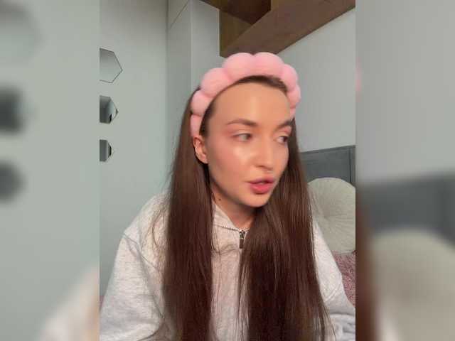 ChloeMeow live cam on BongaCams