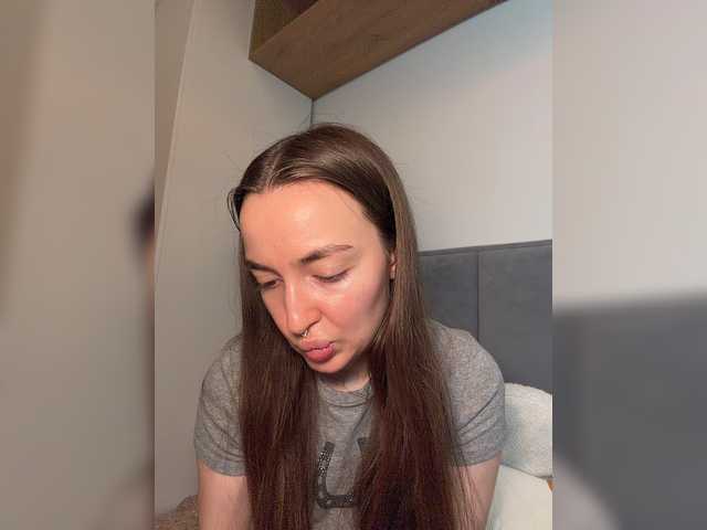ChloeMeow live webcam show