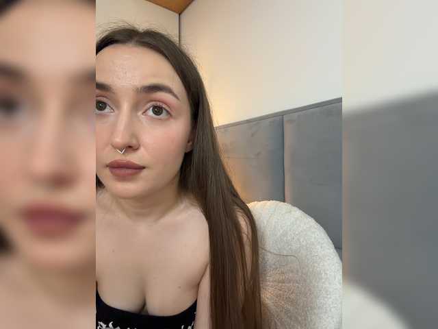 ChloeMeow live cam on BongaCams