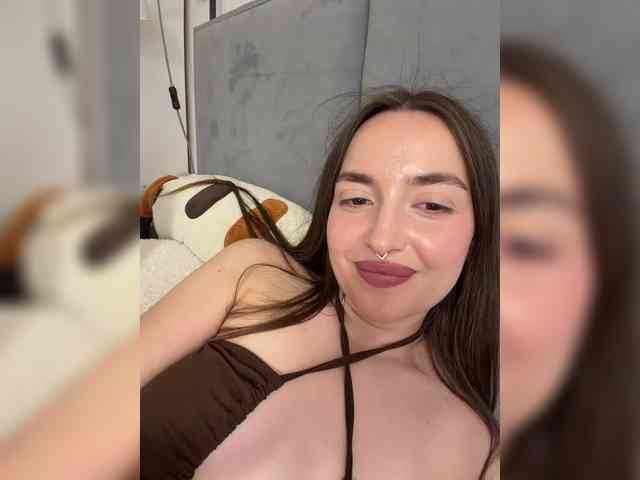 ChloeMeow Sex Cam Show