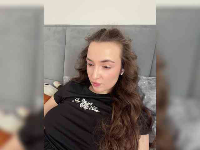 ChloeMeow webcam