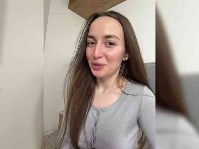 ChloeMeow webcam